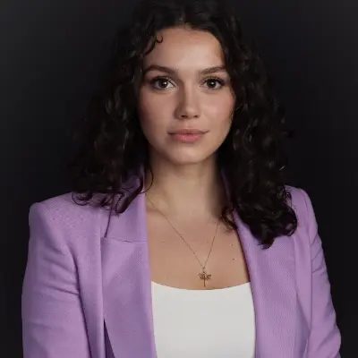 https://agent-headshots-prod.s3.us-west-2.amazonaws.com/0058W00000CfkoZQAR.png