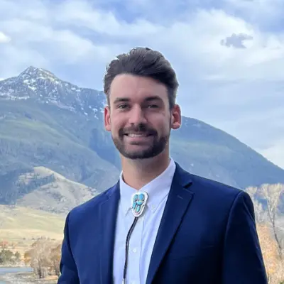 https://agent-headshots-prod.s3.us-west-2.amazonaws.com/005TQ000003DxIHYA0.png