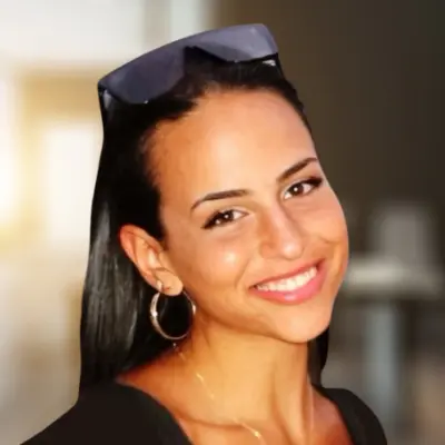 https://agent-headshots-prod.s3.us-west-2.amazonaws.com/005TQ000004D2PtYAK.png