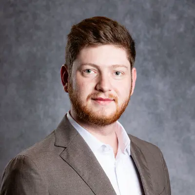 https://agent-headshots-prod.s3.us-west-2.amazonaws.com/005TQ000004nAK5YAM.png