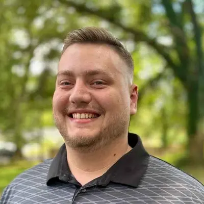 https://agent-headshots-prod.s3.us-west-2.amazonaws.com/005TQ0000057YwYYAU.png
