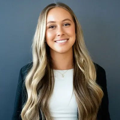 https://agent-headshots-prod.s3.us-west-2.amazonaws.com/005TQ000005BwKLYA0.png