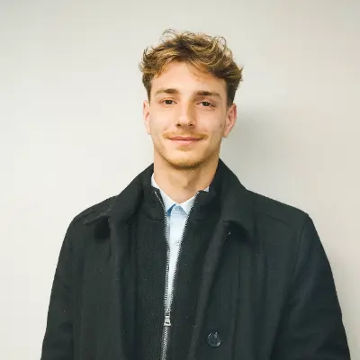 https://agent-headshots-prod.s3.us-west-2.amazonaws.com/005TQ000007C3PVYA0.png