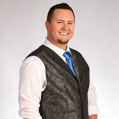 https://agent-headshots-prod.s3.us-west-2.amazonaws.com/0058W00000ChLgpQAF.png