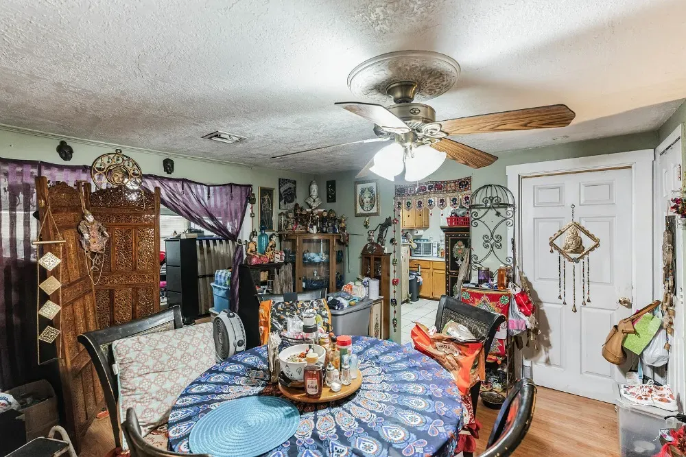https://www.newwestern.com/images/2024/08/5kitch.jpg